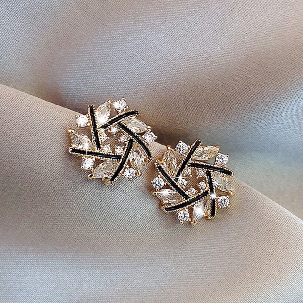 Any 2/$20! Gold & Black w/Crystals Wreath Style Stud Earrings - Picture 3 of 8